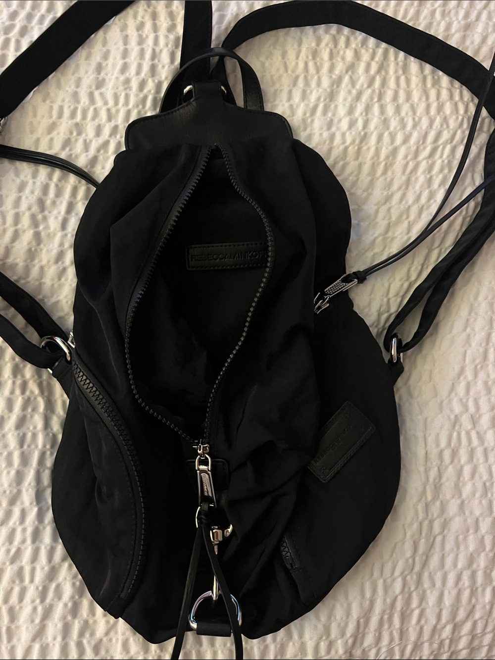 Backpack - Picture 5 of 8